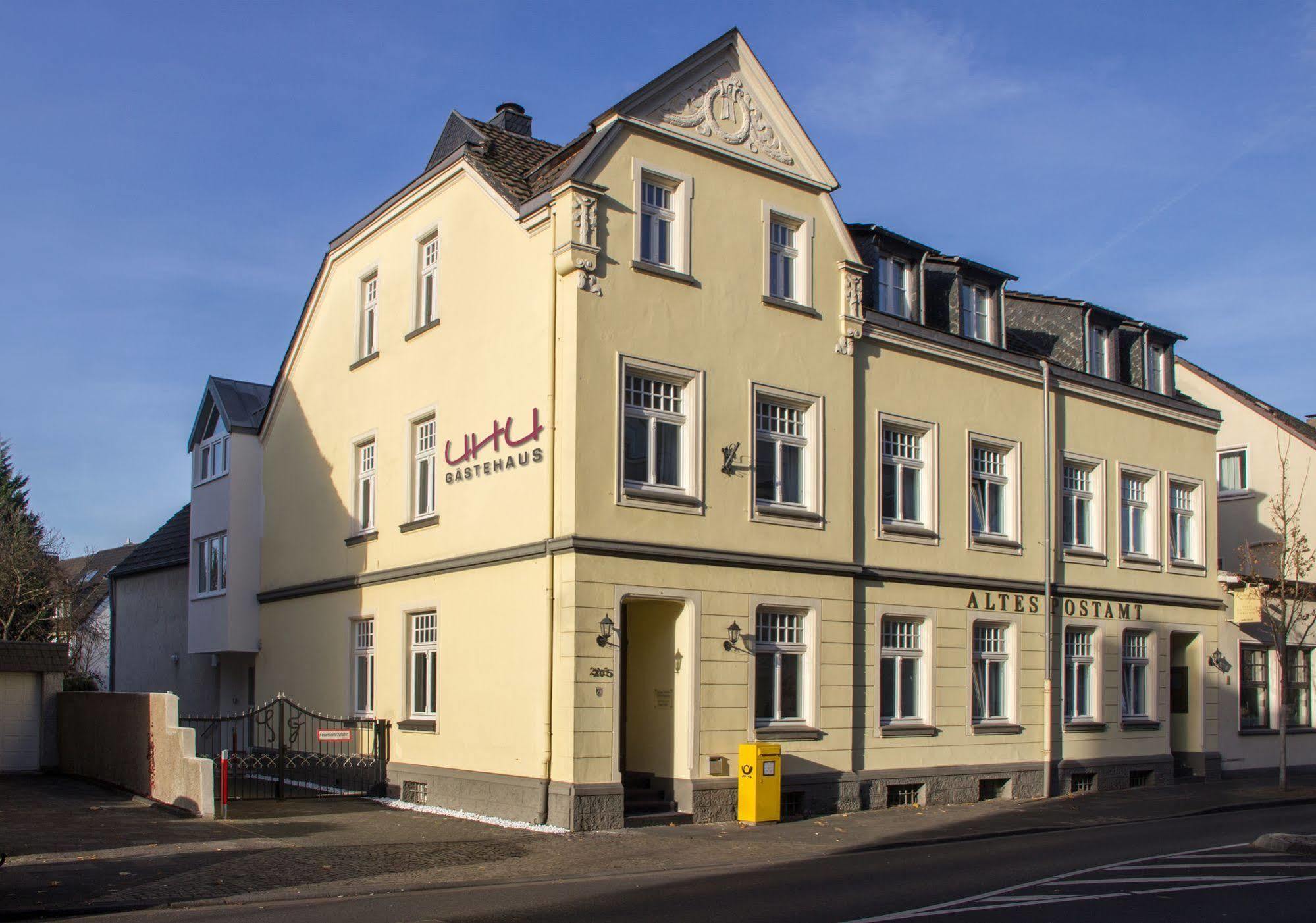 Uhu Gaestehaus Superior Köln Exterior foto